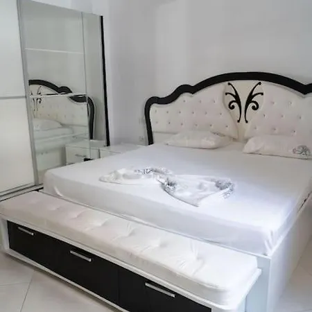 Bluapartments 3,shengjin Seaview Апартаменты Шенджин